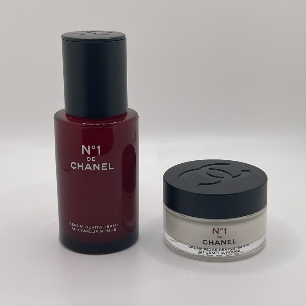 CHANEL - N°1 DE CHANEL 2-Pc. Revitalizing & Nourishing Skincare Set - Picture 2 of 3